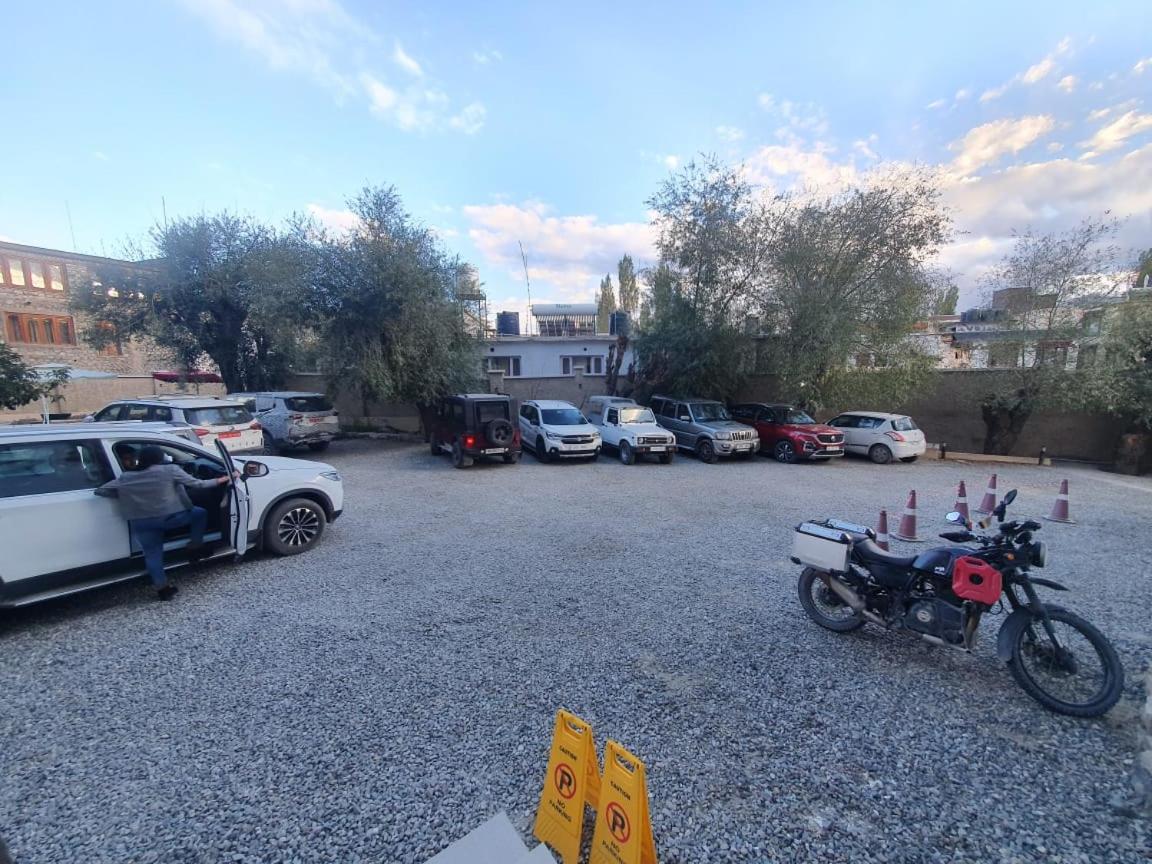 Hotel Amanthi Ladakh Λεχ Εξωτερικό φωτογραφία